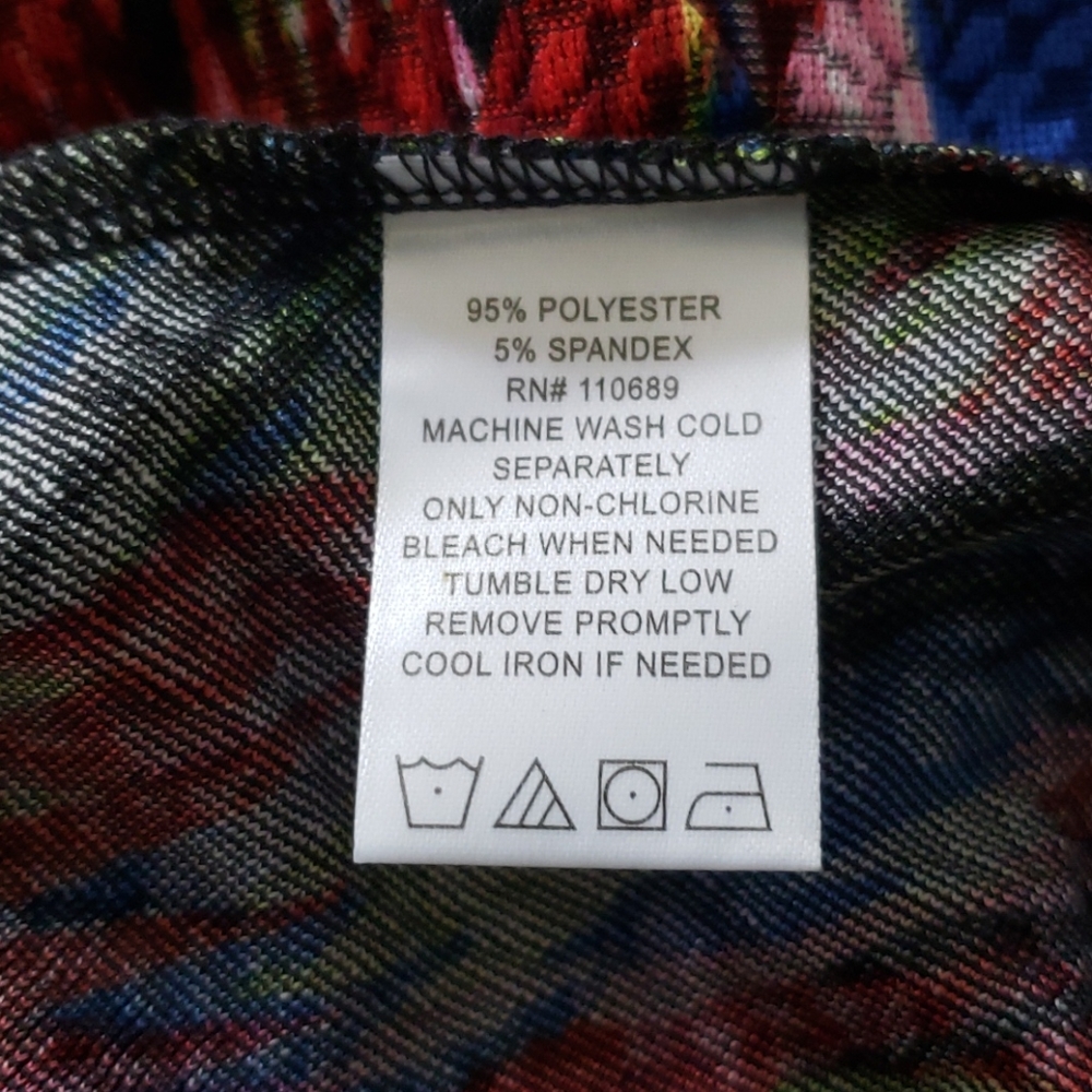 Blouse - Picture 9 of 9